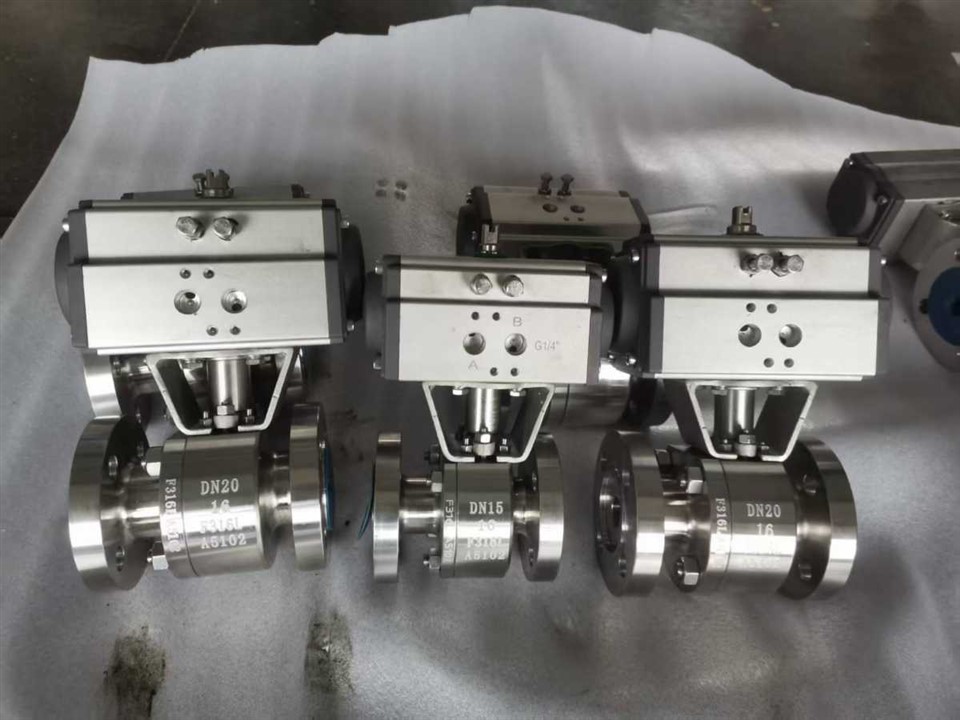 Válvula de bola de sellado de cara dura